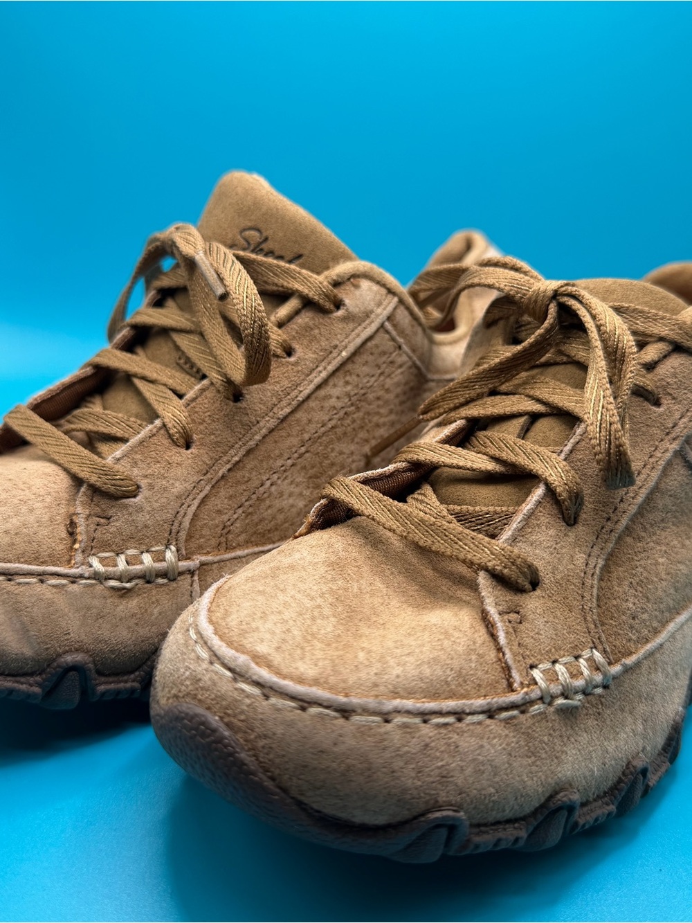 Skechers Kids Suede Lace-Up Sneakers in Brown